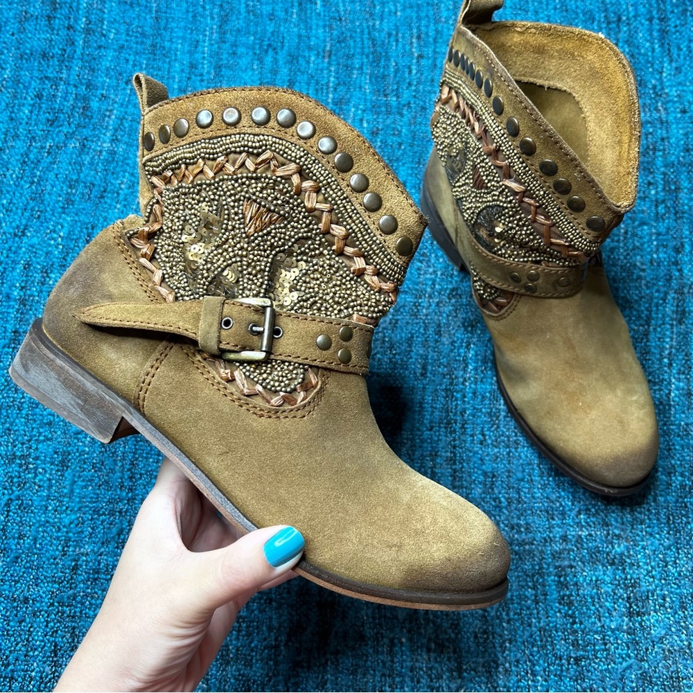 Naughty Monkey Beaded Leather Ankle Boots in Camel Brown Womens Size 8.5 Western
